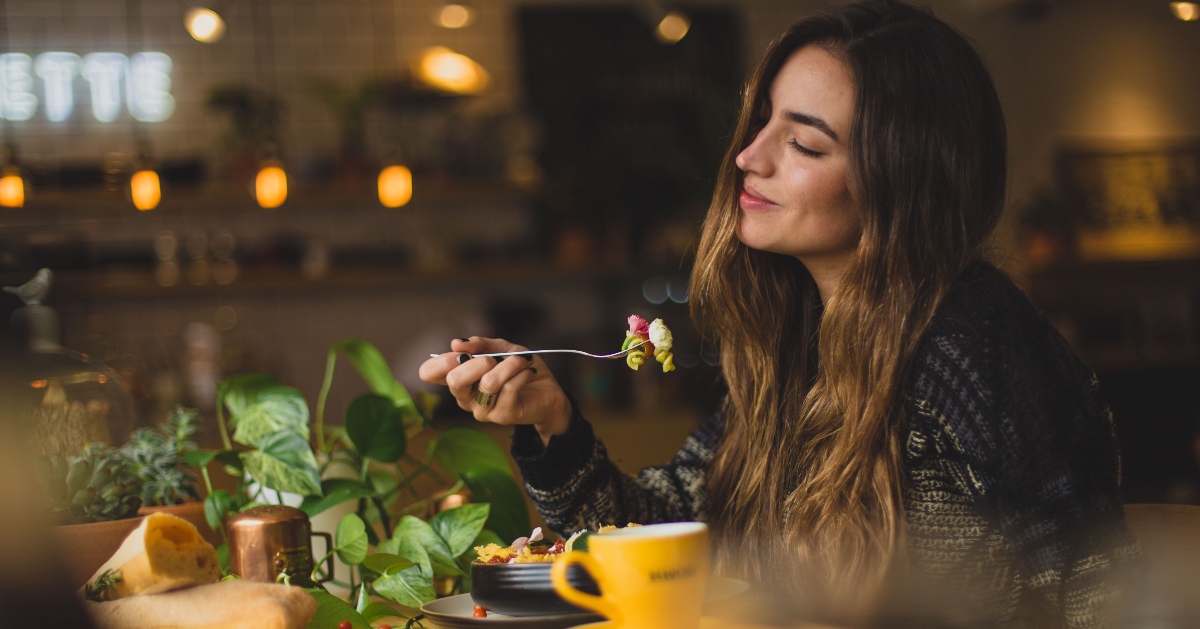 Healing from Within: Combining Healthy Diet with Hypnotherapy for a Better You