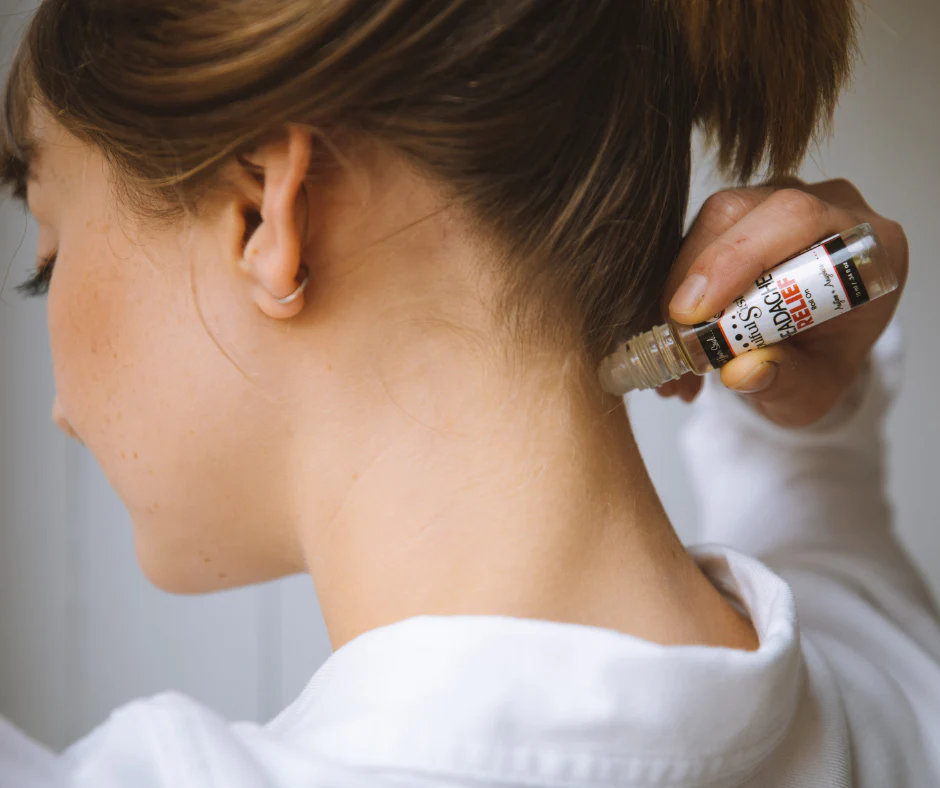 Essential Oil Lavender: Unlock Its Soothing Benefits 5 Essential Oil Lavender: Unlock Its Soothing Benefits 4